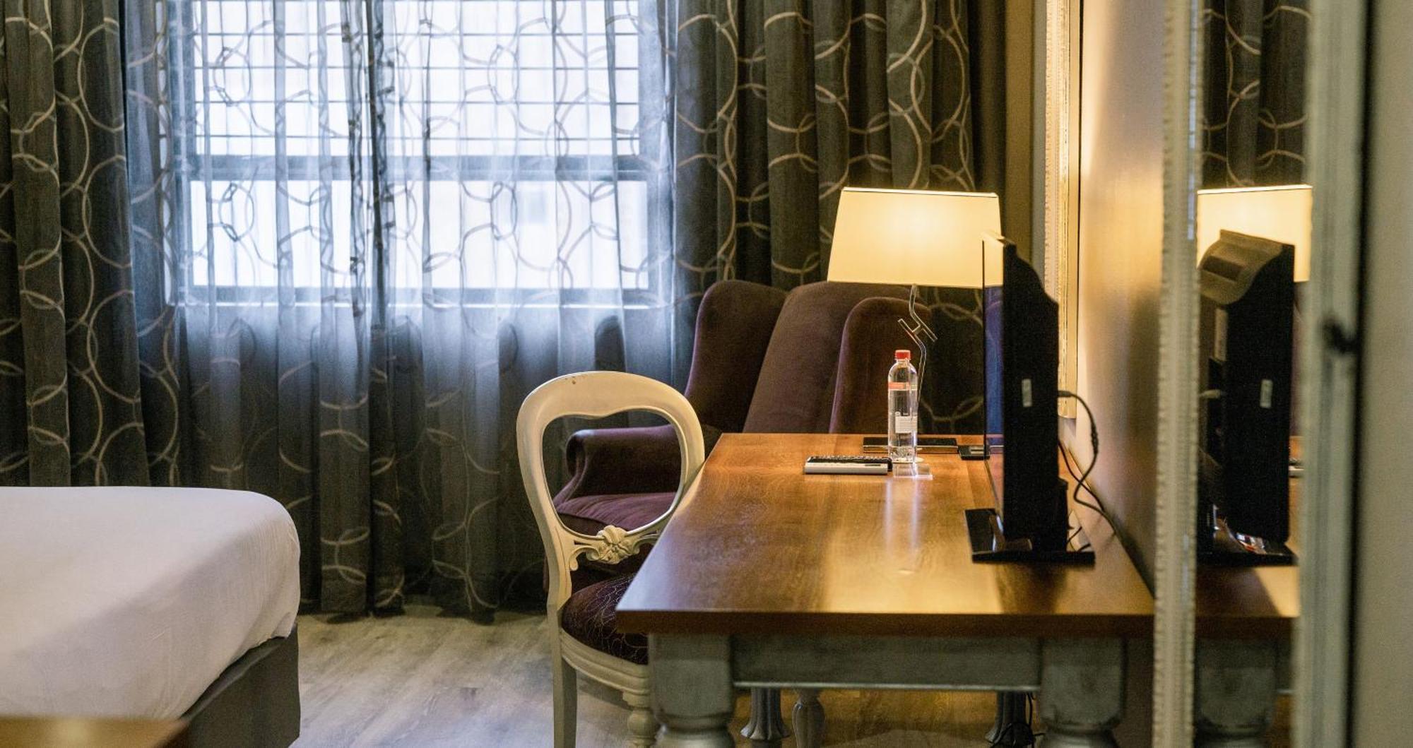 Anew Hotel Hatfield Претория Экстерьер фото