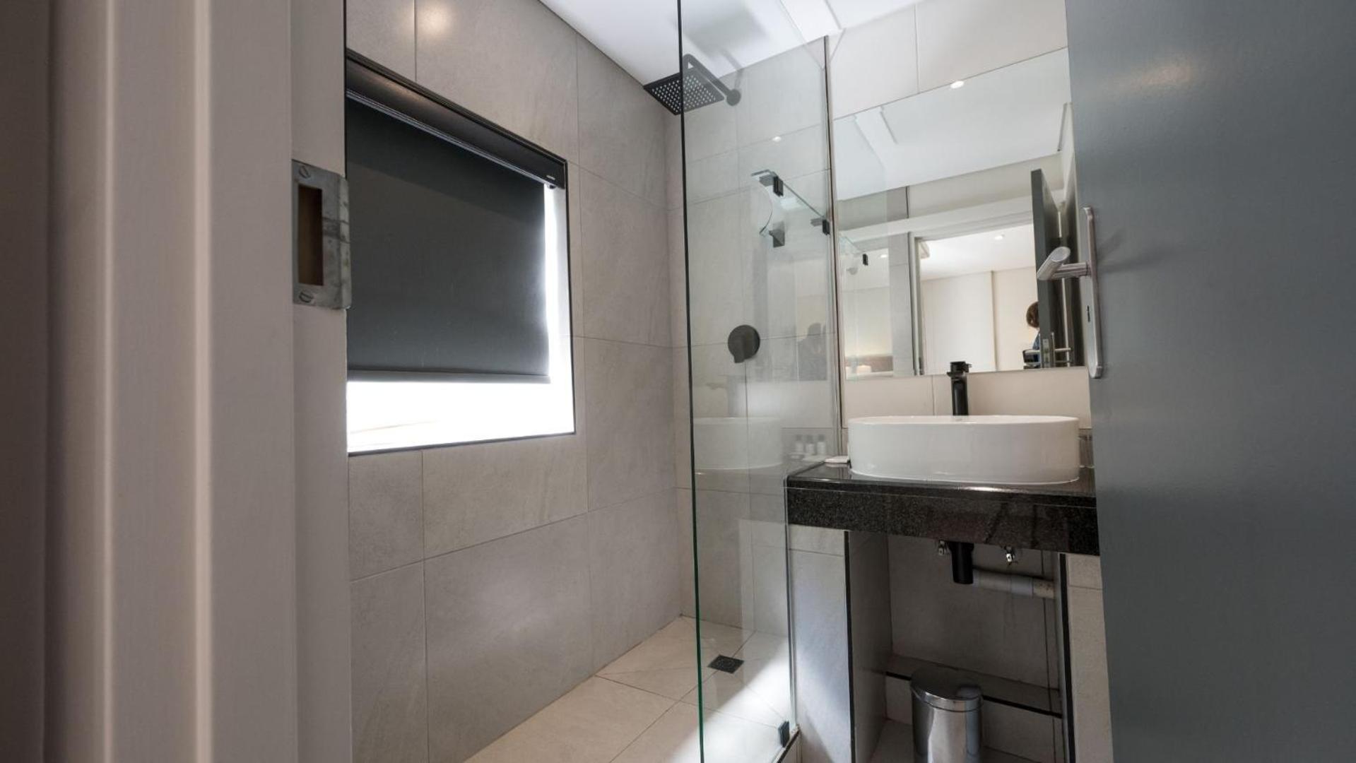 Anew Hotel Hatfield Претория Экстерьер фото