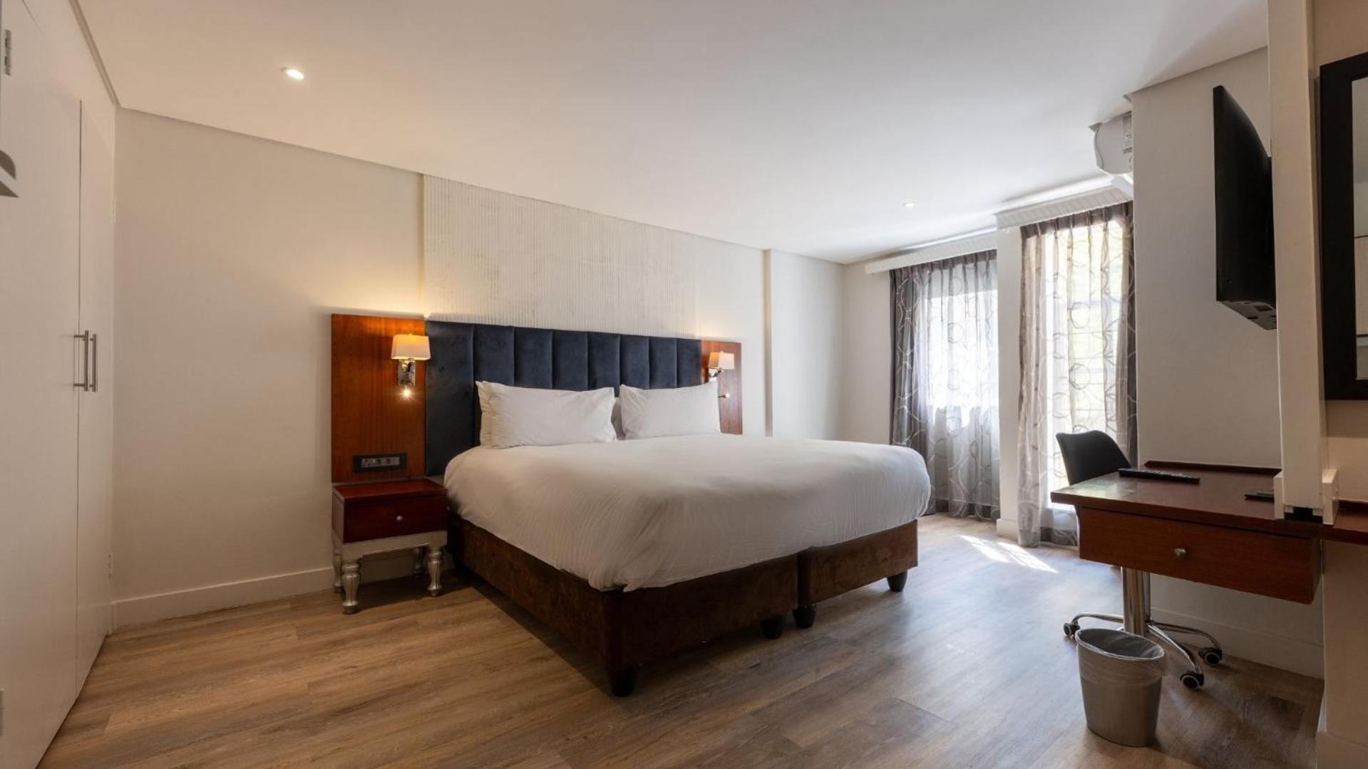Anew Hotel Hatfield Претория Экстерьер фото
